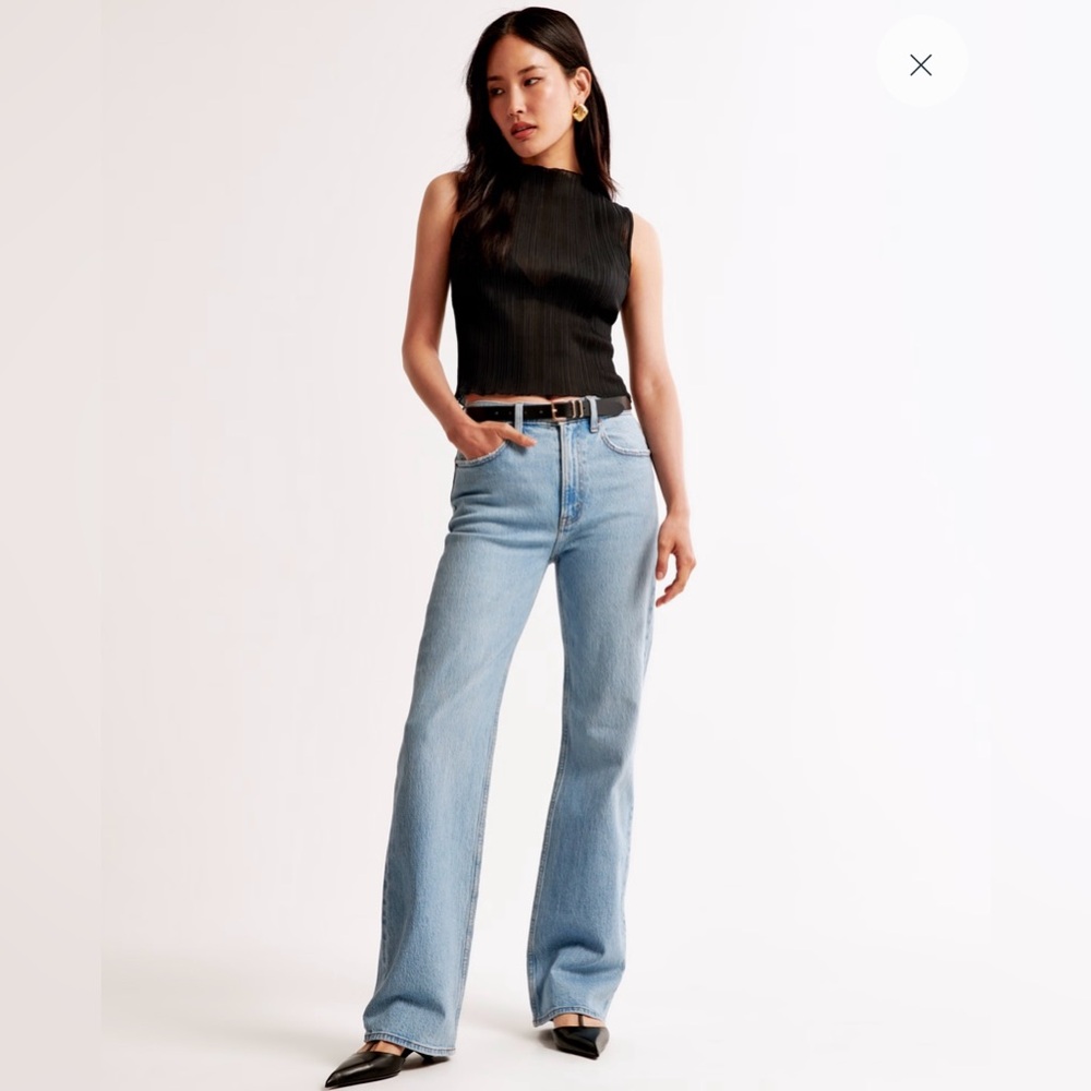 Abercrombie & Fitch High Rise 90s Relaxed